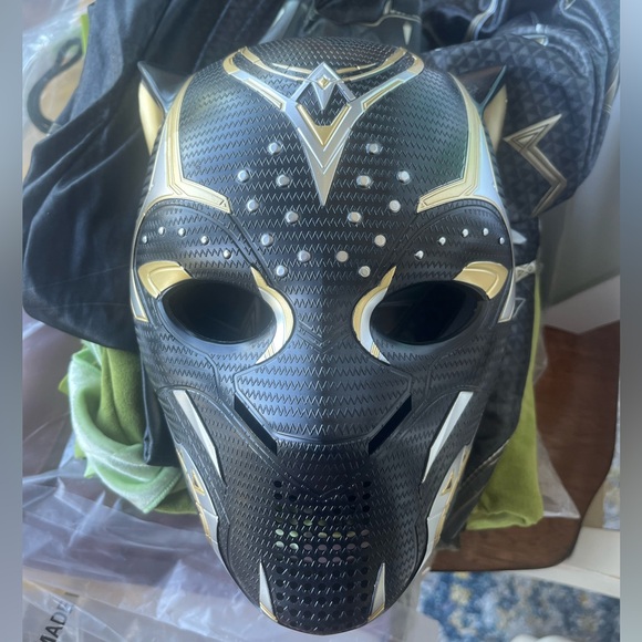 Marvel Shuri Wakanda Forever Superhero Costume for Kids - Picture 9 of 9